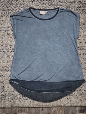Dantelle Washed Slate Blue Short Sleeve High-Low Tee
